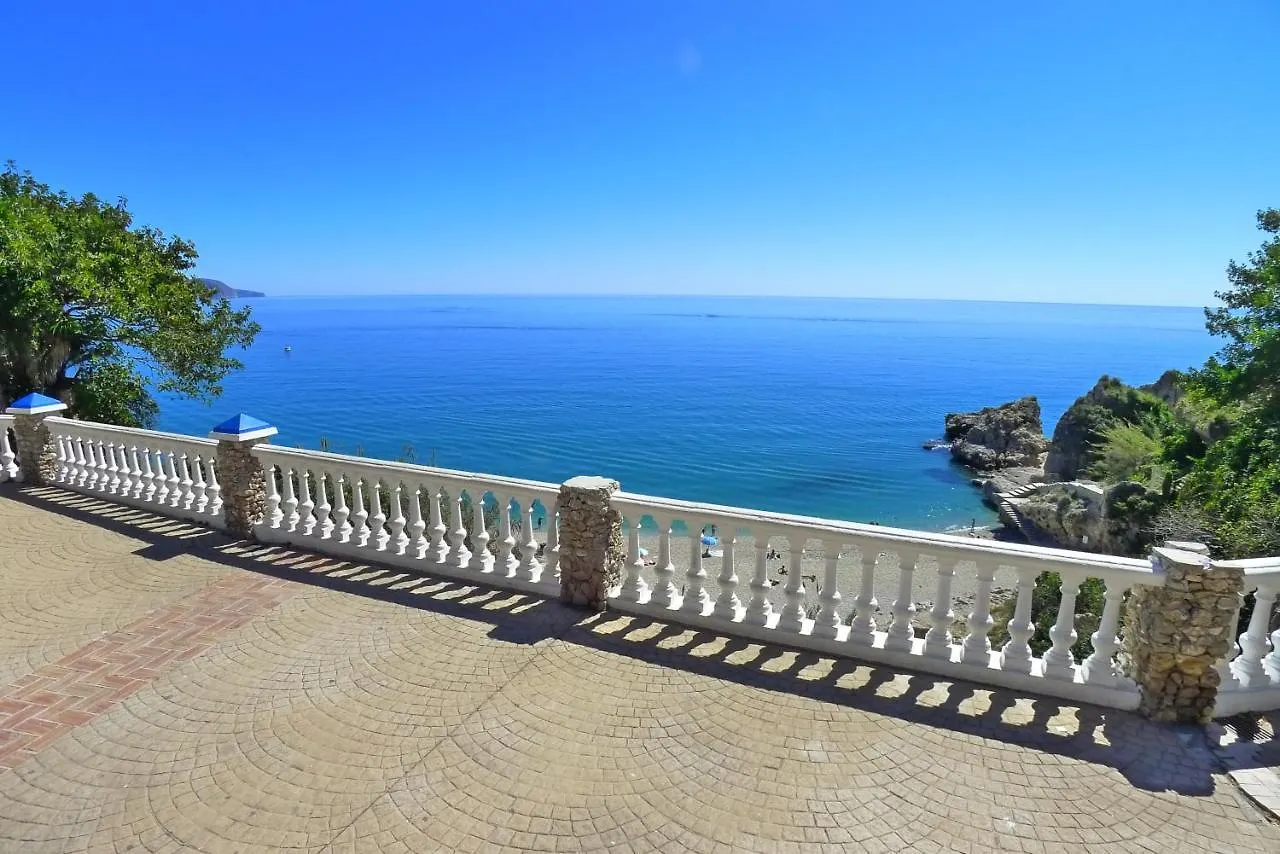 R637 Los Jarales Apartment Nerja Spain